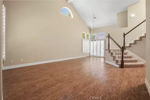 Living - 31752 Poole Ct, Temecula, CA 92591 photo 2 of 9