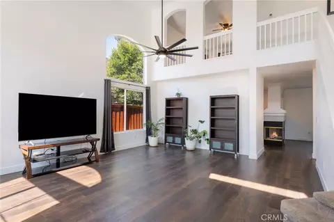 Living - 43198 Corte Argento, Temecula, CA 92592 photo 3 of 6