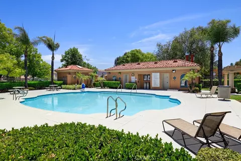 Exterior - 43198 Corte Argento, Temecula, CA 92592 photo 9 of 11