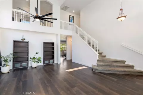 Living - 43198 Corte Argento, Temecula, CA 92592 photo 4 of 6