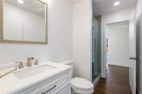 Bath - 43198 Corte Argento, Temecula, CA 92592 photo 1 of 3