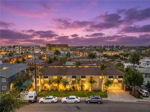 2217 Burroughs St #5, San Diego, CA 92111