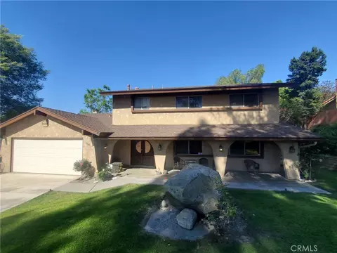5740 Via Cervantes, Riverside, CA 92506