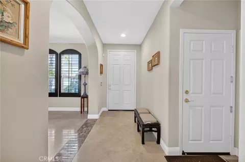 Entry Way - 32029 Camino Rabago, Temecula, CA 92592 photo 4 of 15