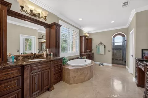 Bath - 32029 Camino Rabago, Temecula, CA 92592 photo 3 of 6