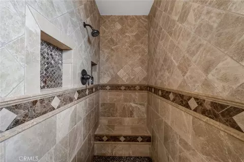 Bath - 32029 Camino Rabago, Temecula, CA 92592 photo 4 of 6