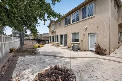 Exterior - 32029 Camino Rabago, Temecula, CA 92592 photo 5 of 6