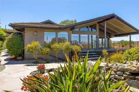 Exterior - 10960 Treeside Ln, Escondido, CA 92026 photo 12 of 23