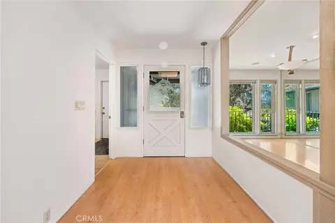 Entry Way - 10960 Treeside Ln, Escondido, CA 92026 photo 2 of 3