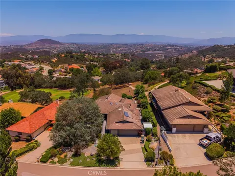 View/Area - 10960 Treeside Ln, Escondido, CA 92026 photo 4 of 6