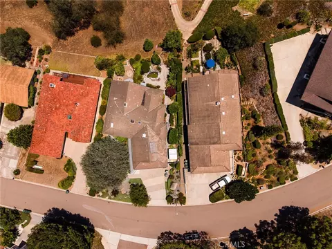 View/Area - 10960 Treeside Ln, Escondido, CA 92026 photo 6 of 6
