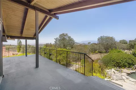 Exterior - 10960 Treeside Ln, Escondido, CA 92026 photo 5 of 23
