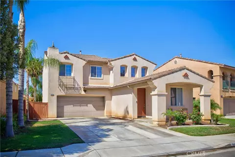 Exterior - 1441 Albillo Loop, Perris, CA 92571 photo 2 of 8