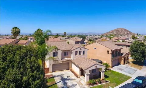 View/Area - 1441 Albillo Loop, Perris, CA 92571 photo 1 of 5