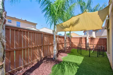 Exterior - 1441 Albillo Loop, Perris, CA 92571 photo 4 of 8