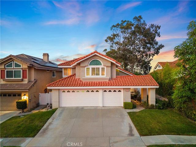 2481 Thistlewood Ln, Corona, CA 92882