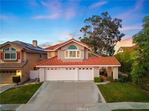 2481 Thistlewood Ln, Corona, CA 92882