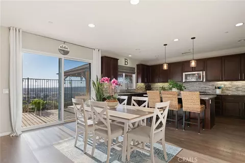 Dining - 44349 Phelps St, Temecula, CA 92592 photo 1 of 2