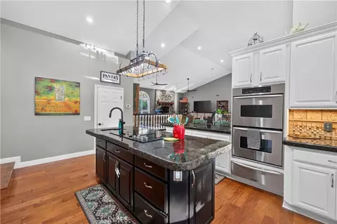 Kitchen - 26955 Corte Cristal, Temecula, CA 92590 photo 1 of 6