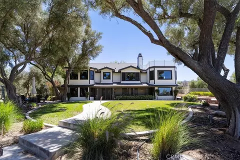 42683 Juniper St, Murrieta, CA 92562