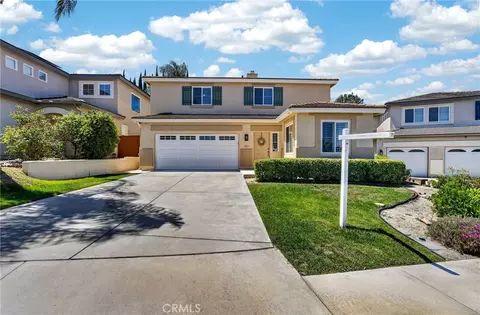 Exterior - 41211 Pine Tree, Temecula, CA 92591 photo 5 of 8