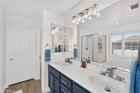Bath - 41211 Pine Tree, Temecula, CA 92591 photo 2 of 4