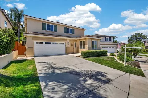 Exterior - 41211 Pine Tree, Temecula, CA 92591 photo 4 of 8
