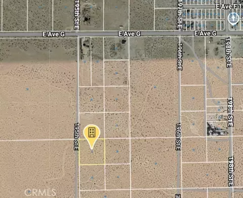 195 E 195th St, Lancaster, CA 93535 photo 2