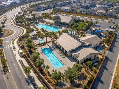 View/Area - 32407 Brunello Way, Temecula, CA 92591 photo 9 of 15