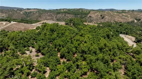 16 Camaron, Temecula, CA 92590 photo 6