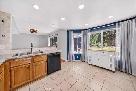 Kitchen - 41801 Asteroid Way, Temecula, CA 92592 photo 3 of 4