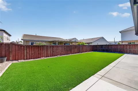 Exterior - 29983 Penn, Menifee, CA 92585 photo 7 of 9
