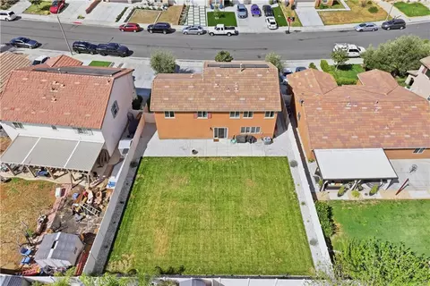 View/Area - 3439 Joshua Tree Ct, Perris, CA 92570 photo 4 of 9