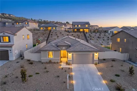 4269 Empressa Cir, Lake Elsinore, CA 92530