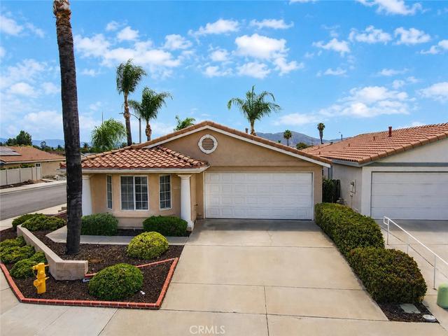 28099 Calle Casera, Menifee, CA 92585