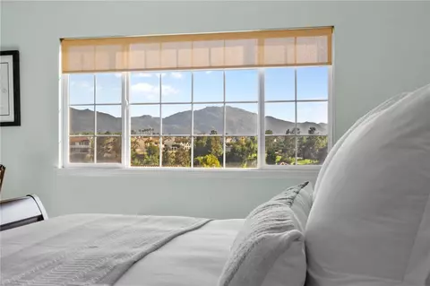 Bedroom - 45211 Willowick St, Temecula, CA 92592 photo 7 of 9
