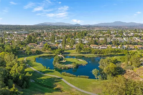 View/Area - 45211 Willowick St, Temecula, CA 92592 photo 9 of 9