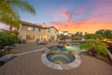 Exterior - 45211 Willowick St, Temecula, CA 92592 photo 7 of 11