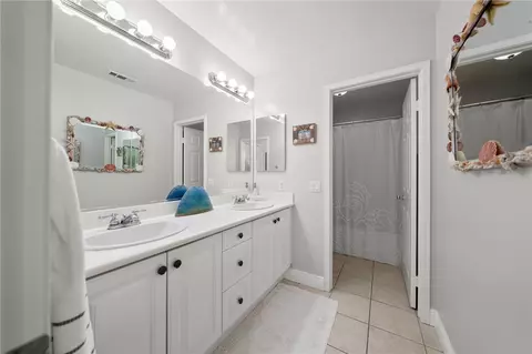Bath - 45211 Willowick St, Temecula, CA 92592 photo 7 of 7