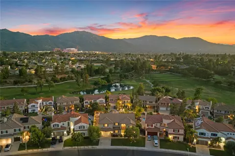 View/Area - 45211 Willowick St, Temecula, CA 92592 photo 1 of 9