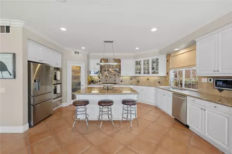 Kitchen - 45211 Willowick St, Temecula, CA 92592 photo 1 of 5