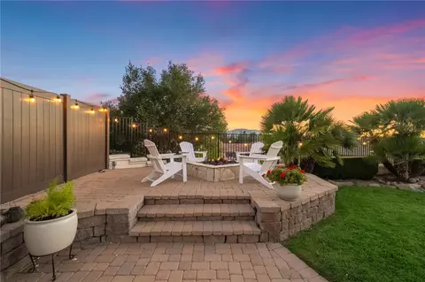 Exterior - 45211 Willowick St, Temecula, CA 92592 photo 10 of 11