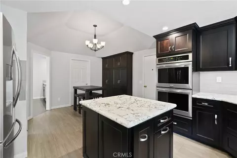 Kitchen - 2186 Eiffel Cir, Upland, CA 91784 photo 3 of 5