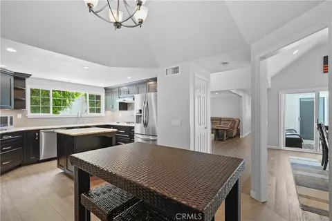 Entry Way - 2186 Eiffel Cir, Upland, CA 91784 photo 2 of 3