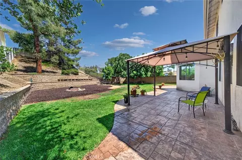 Exterior - 39977 Chalon Ct, Temecula, CA 92591 photo 2 of 11