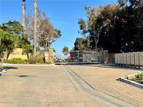 Exterior - 432 Edgehill #95, Oceanside, CA 92054 photo 1 of 7
