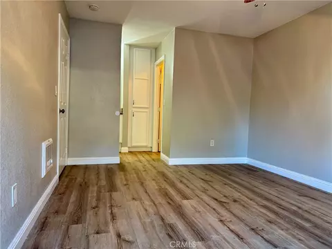 Living - 432 Edgehill #95, Oceanside, CA 92054 photo 7 of 8