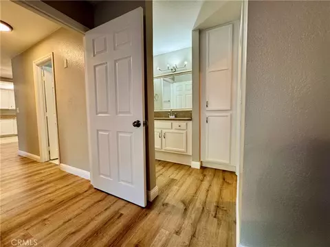 Entry Way - 432 Edgehill #95, Oceanside, CA 92054 photo 2 of 2