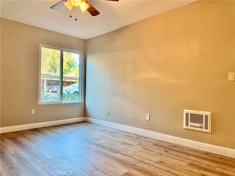 Living - 432 Edgehill #95, Oceanside, CA 92054 photo 6 of 8