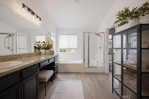 Bath - 34027 Abbey Rd, Temecula, CA 92592 photo 3 of 5